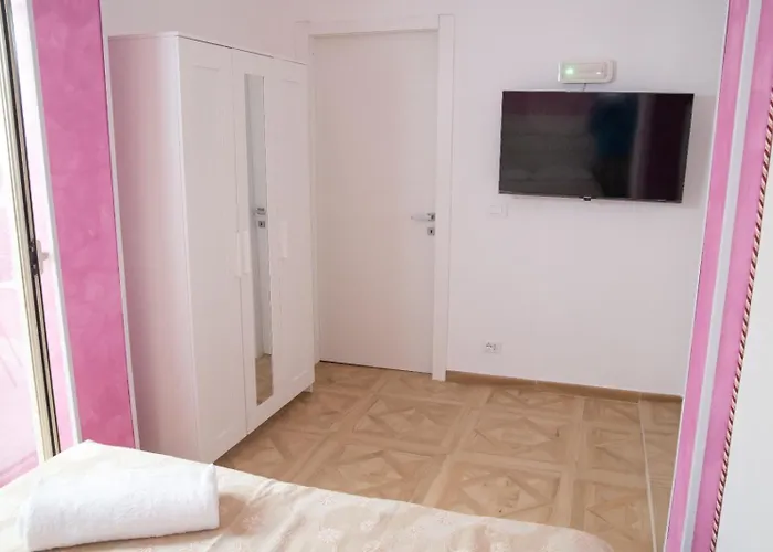 Fly Alojamento de Acomodação e Pequeno-almoço Reggio di Calabria